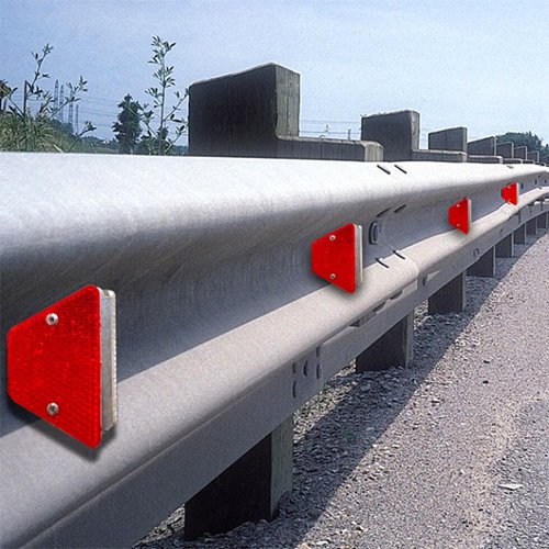 Guardrail Reflector manufacturer in Alwar &mdash; Auroguard